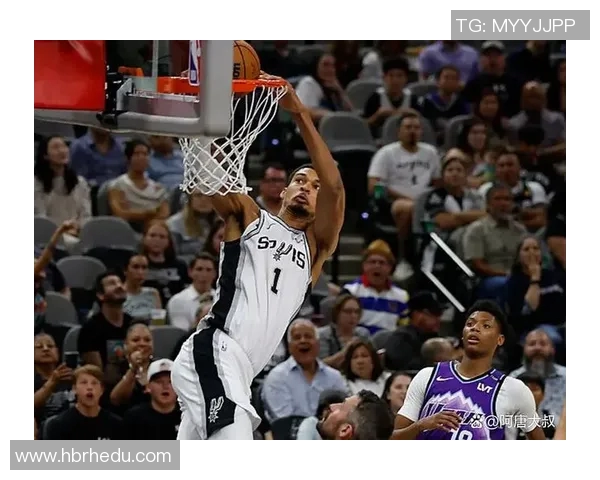 2018季前赛湖人与马刺的精彩对决回顾与分析